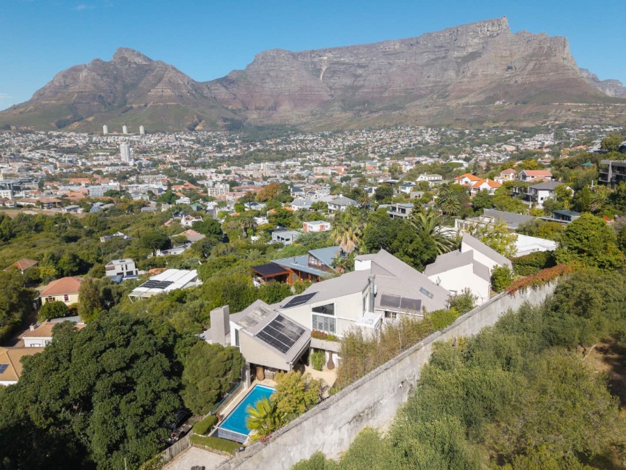 4 Bedroom Property for Sale in Tamboerskloof Western Cape